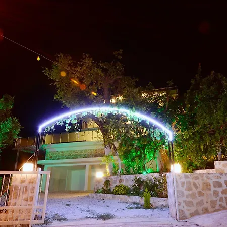 Donat Willa Kaş