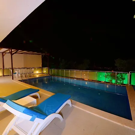 Donat Villa Kas